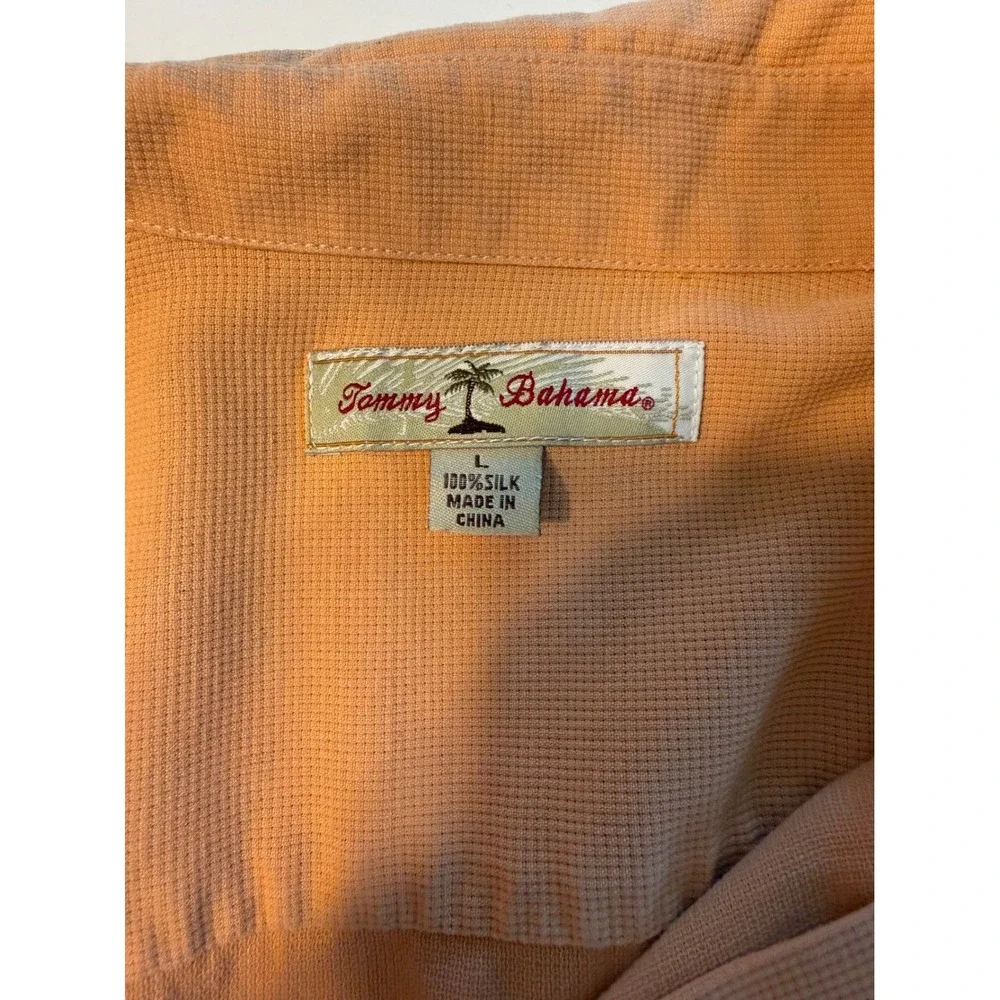 Tommy Bahama 100% Silk Camp Shirt Peach Camp Collar Button Up Size L - Picture 2 of 6
